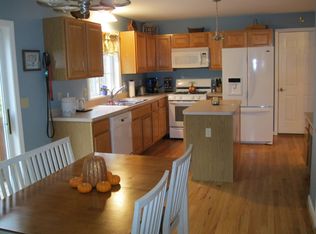 77 Julia Ln, Thomaston, CT 06787