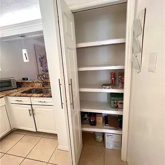 4240 Chantelle Dr #B103 — Photo 10