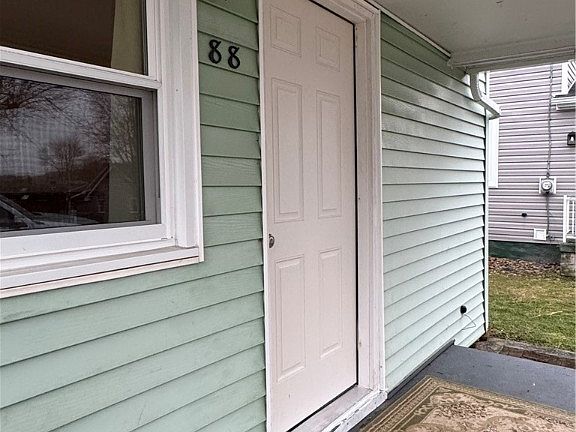 2nd image of 88 Columbia Ave