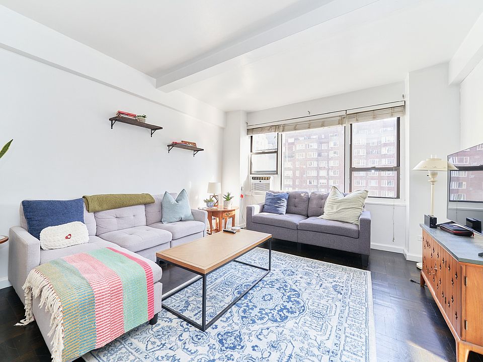 1st image of 30 E 37th St APT 6B