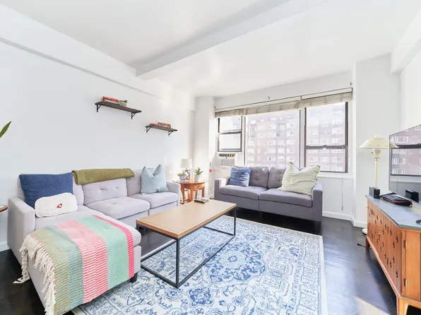 30 East 37th Street image 1 of 9