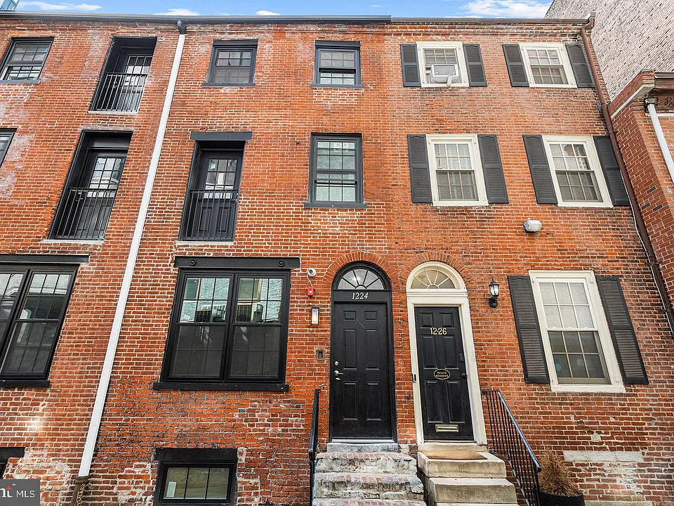 1224 Chancellor St #-2