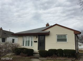 24591 Lexington Ave, Eastpointe, MI 48021