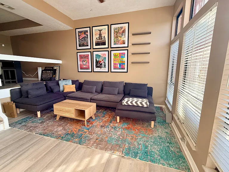556 Tusculum Ave #556 — Photo 6