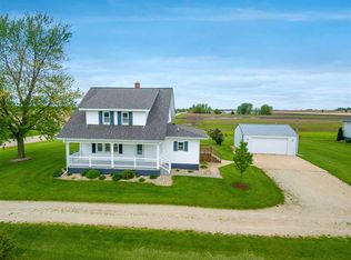 11150 Crosby Rd, Morrison, IL 61270