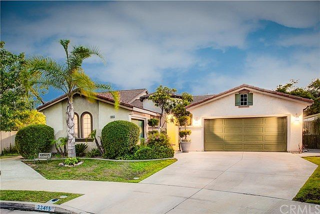 1st image of 23415 Canterbury Way