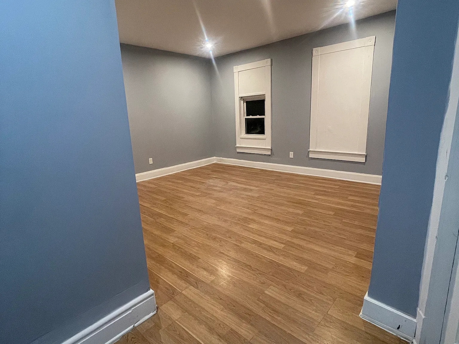 2 bed, 1100 sqft, $1,050 — Photo 1