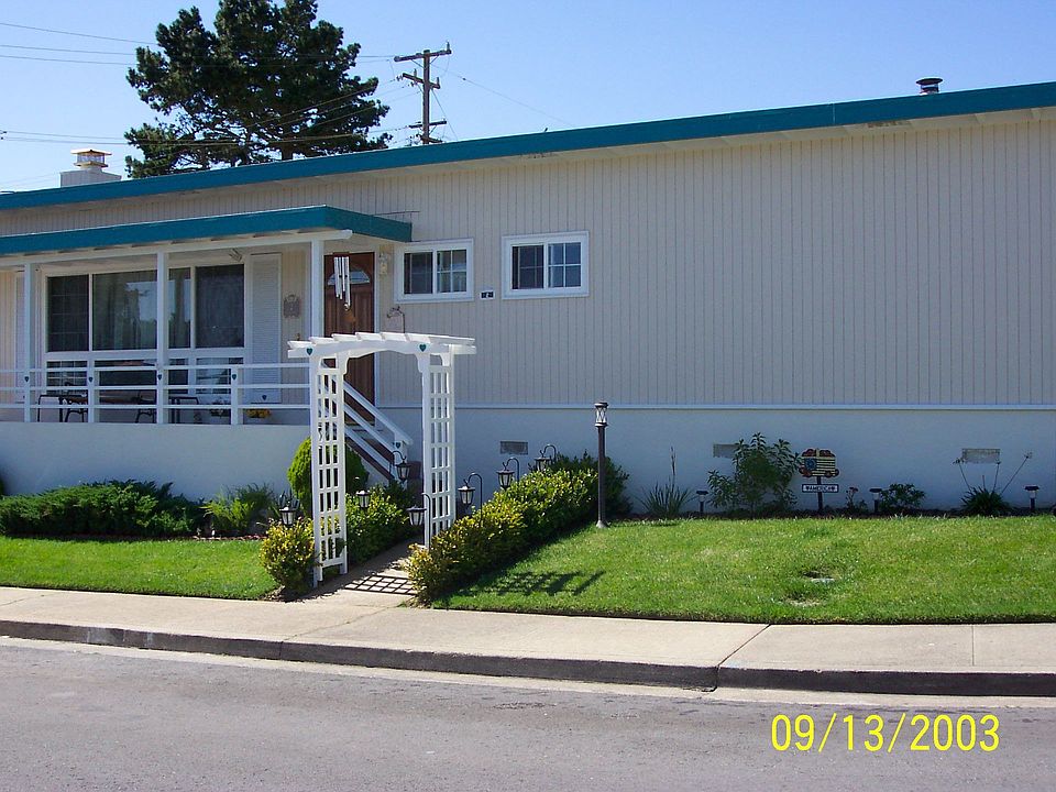 2nd image of 2 Monterey Dr
