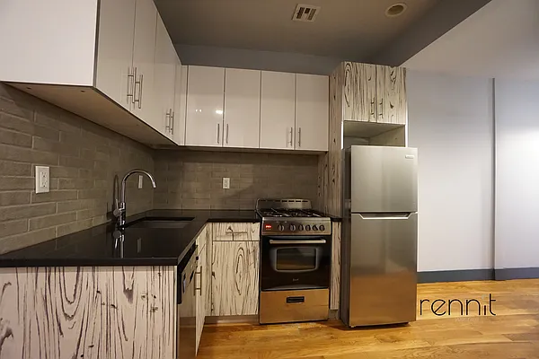 Rented by Rennit Inc. | media 4