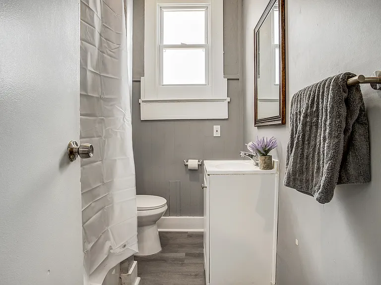 430 N 5th St #2 — Photo 7