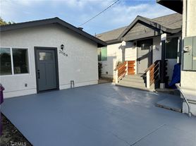 2115 W 29th St, Long Beach, CA