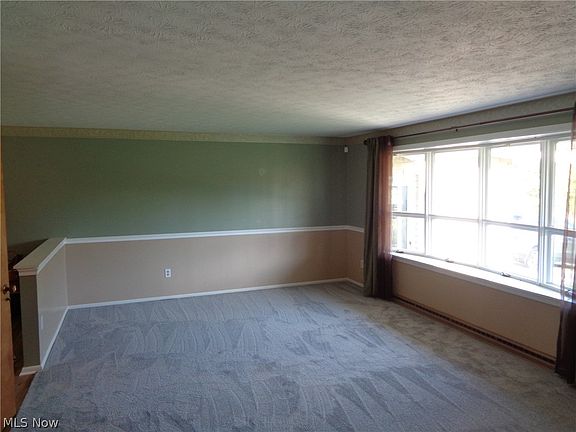 4th image of 6105 Parknoll St SW