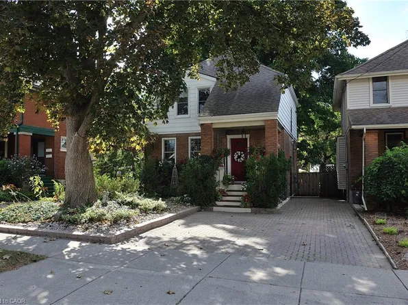 43 Troy St, Kitchener, ON N2H 1L7