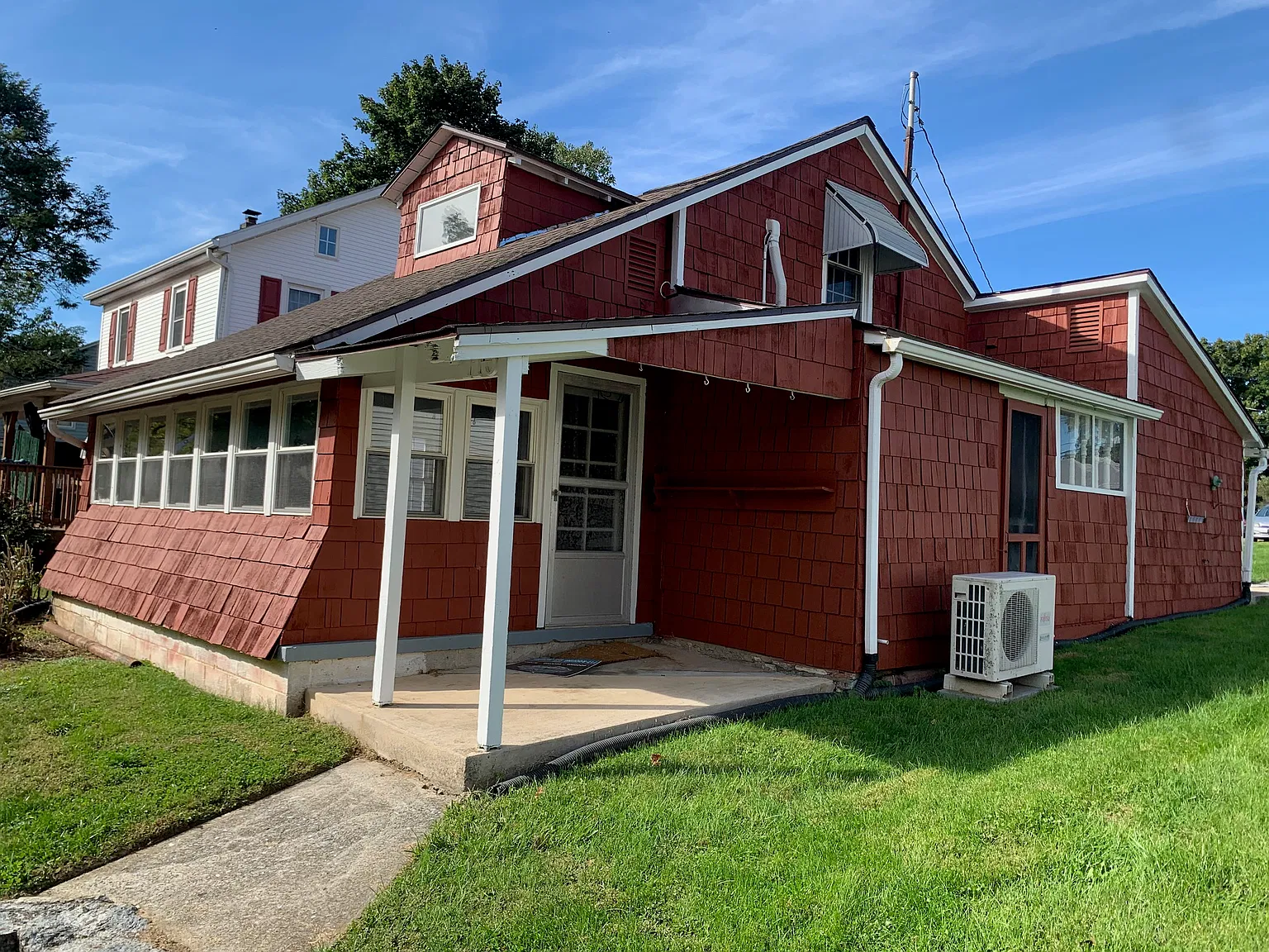 1 bed, 1200 sqft, $1,400 — Photo 1