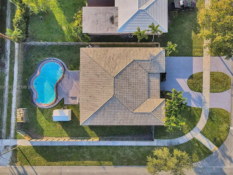 1102 Meadowlark Ave — Photo 30