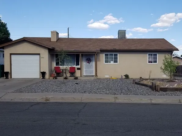 1510 Zuni Dr, Farmington, NM 87401