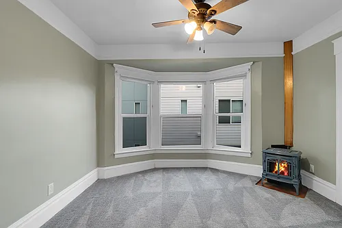 1522 Taylor Ave N #C Photo 1