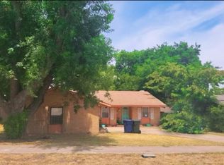 349 Fieldside Dr, Garland, TX 75043