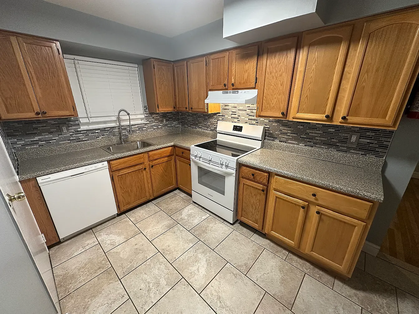 W End Ave, North Plainfield — Photo 2