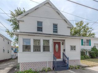 206 Montgomery Ave, Cranston, RI 02905