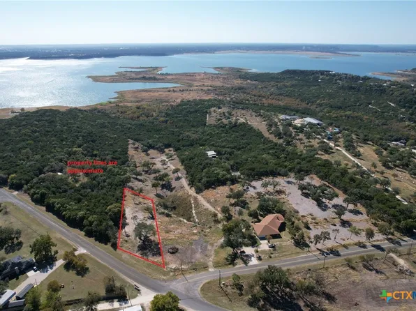 3650 Simmons Rd, Belton, TX 76513