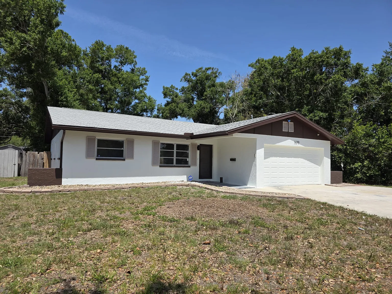 3 bed, 1318 sqft, $3,500 — Photo 3