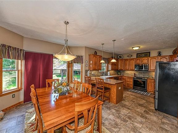 4th image of 781 Kristy Ct