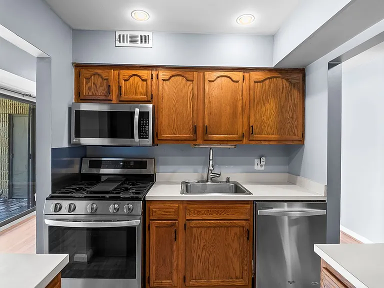 6087 Majors Ln #5 — Photo 14