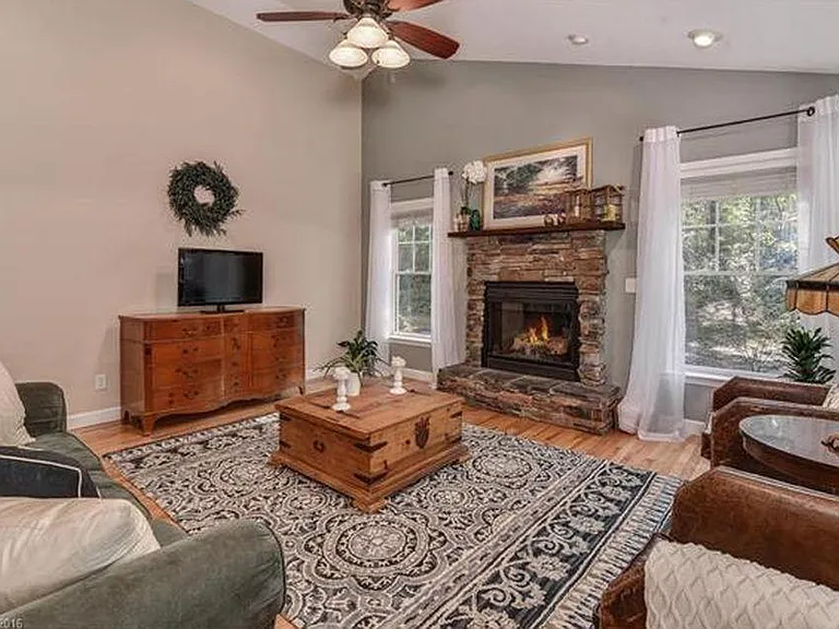 Gas fireplace in the main floor living room.