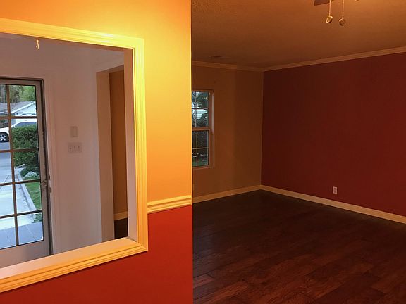 3rd image of 5243 Alhama Dr