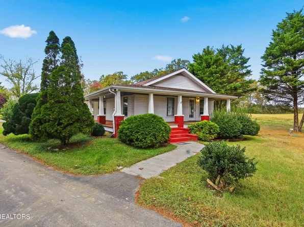 1438 W Hunt Rd, Maryville, TN 37801