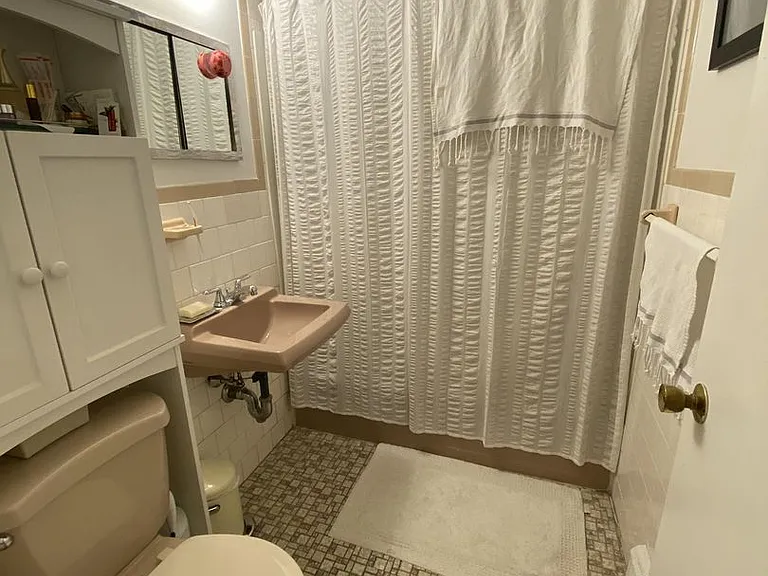 15 Walbridge St #34 — Photo 8