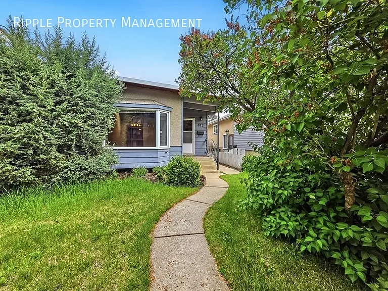 612 56th Ave SW #UPPER — Photo 23