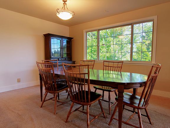 Generous sized dining room