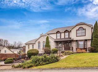 506 Willowood Dr, Greensburg, PA 15601