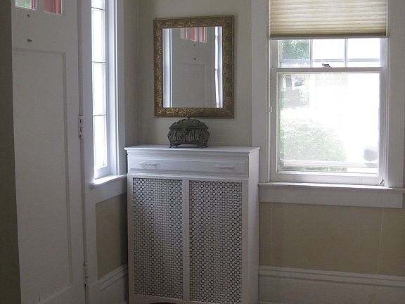 Large Entry with closet