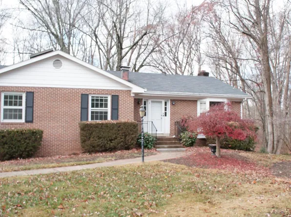 3142 Searsmont Pl, Herndon, VA 20171