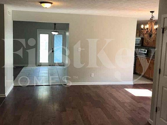 4th image of 1293 River Ridge Dr