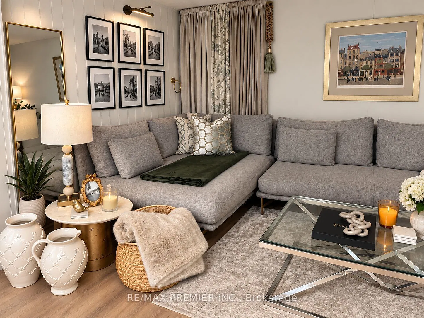 3 bed, $2,500 — Photo 1