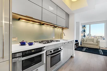 Rented by Cooper & Cooper Real Estate