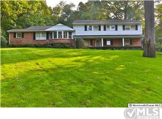 23 Circle Dr, Rumson, NJ 07760