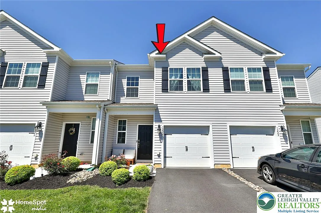 3 bed, 2.5 bath, 1500 sqft, $2,650 — Photo 1