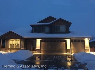 1329 Boulder Loop, East Wenatchee, WA 98802