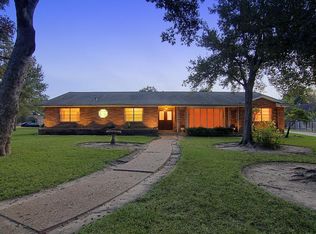 8042 Glenforest Ct, Houston, TX 77061