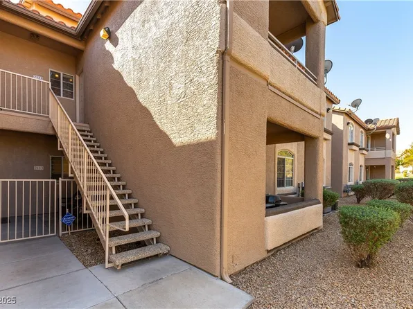 75 N Valle Verde Dr APT 2123, Henderson, NV 89074