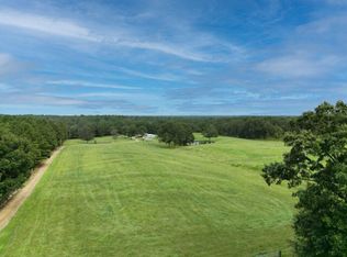 8 Grady Ln, Sumrall, MS 39482