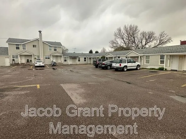 4719 Yellowstone Ave APT 8, Chubbuck, ID 83202