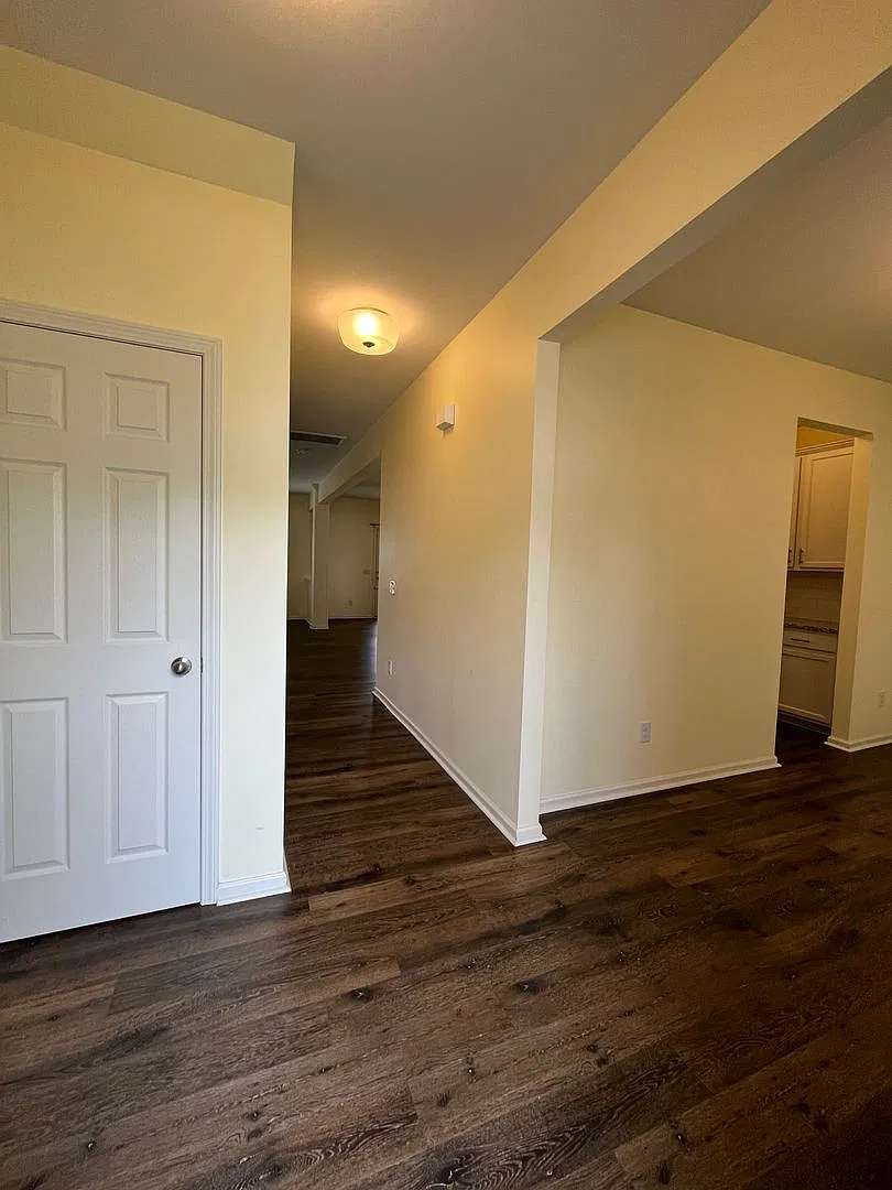 Nexton 5BR/2.5BTH! Spacious and Sweeping First Floor — Photo 3