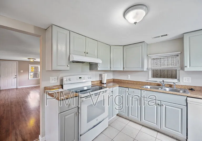 4217 Dunning Rd — Photo 16