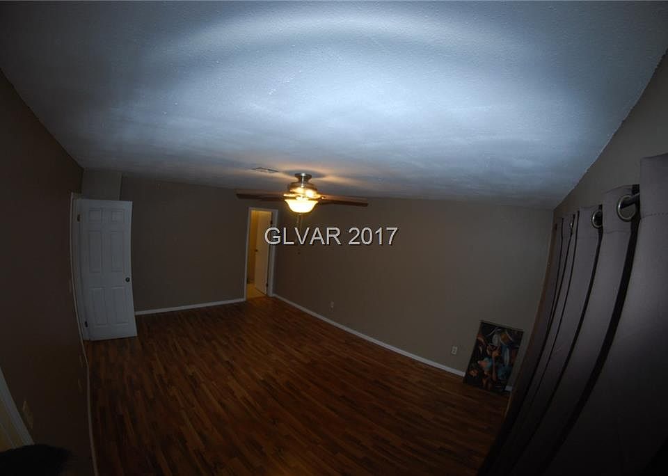 1st image of 530 Grimsby Ave